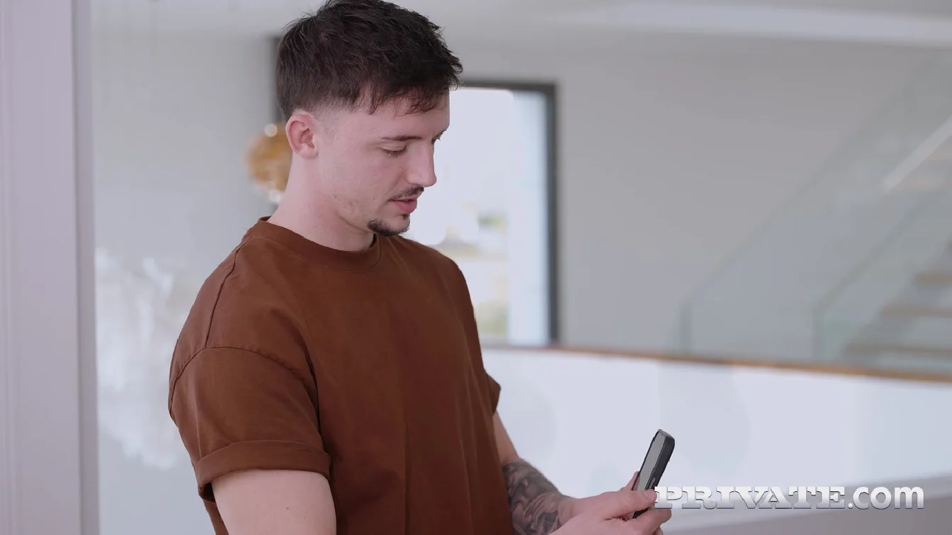 Private Rossa Vaxx XXX